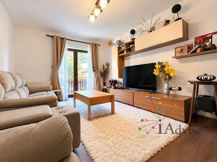 Apartament cu 3 camere decomandat, mobilat în Brașovul Vechi