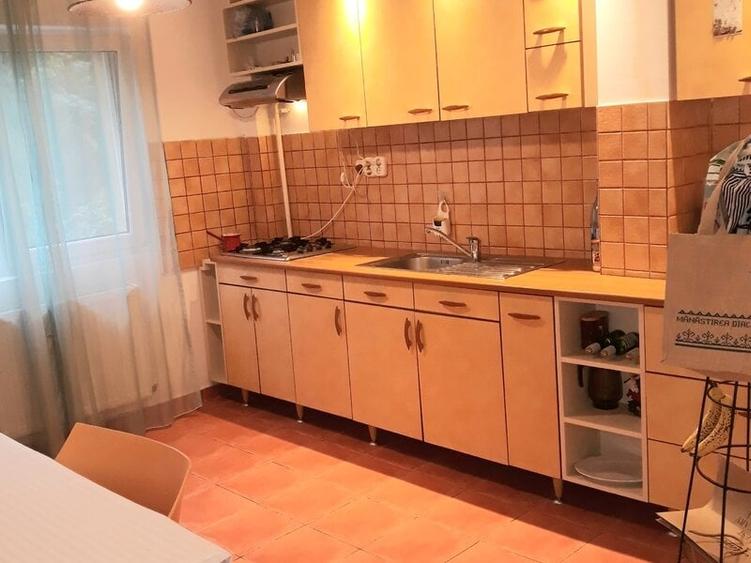 Apartament cu 2 camere decomandat în Pantelimon