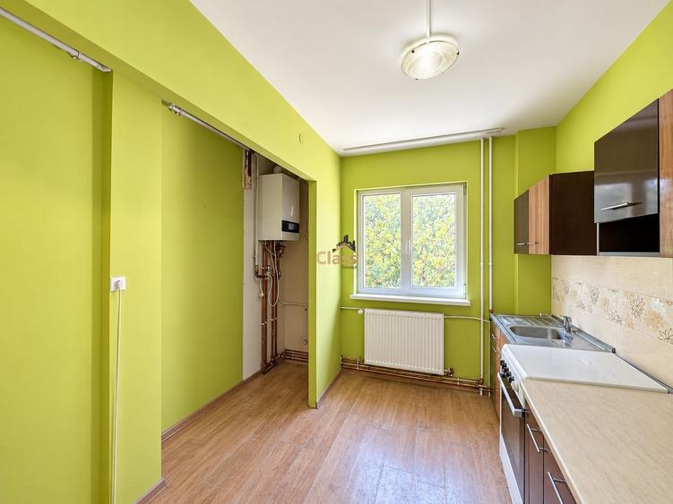 Apartament cu 2 camere semidecomandat, mobilat în Gheorgheni
