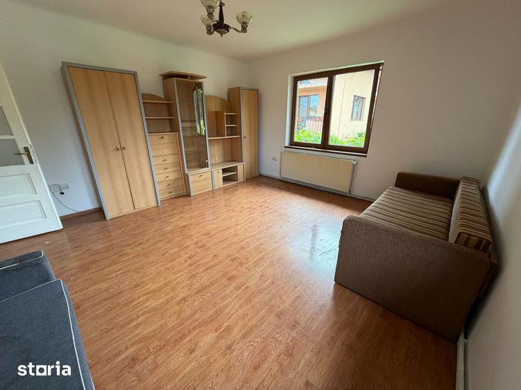 Apartament cu 3 camere în Țiglari