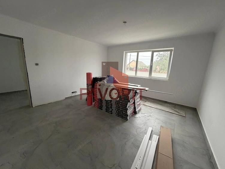 Casă cu 2 camere cu Teren 590 Mp în Becicherecu Mic