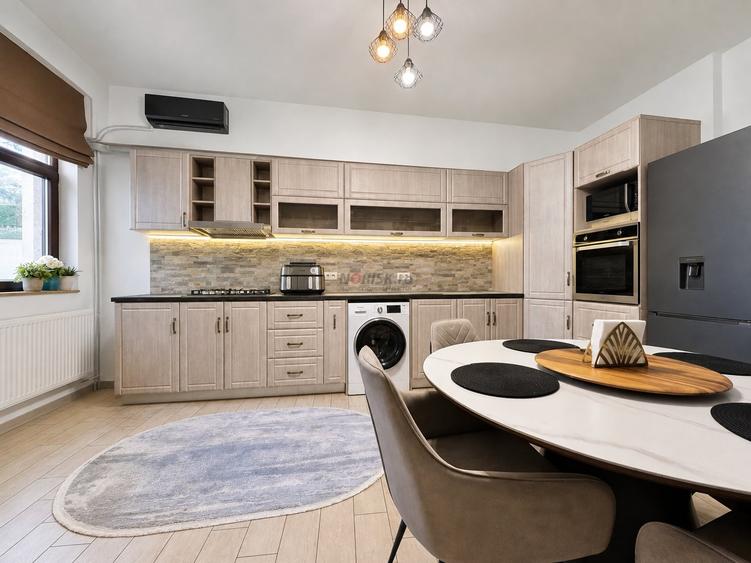 Apartament cu 4 camere decomandat, mobilat în Grădina Icoanei