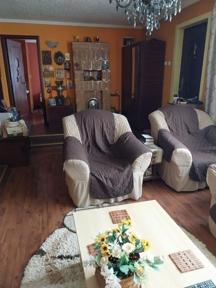 Casă individuală cu 7 camere cu Teren 1330 Mp în Măneciu-Pământeni