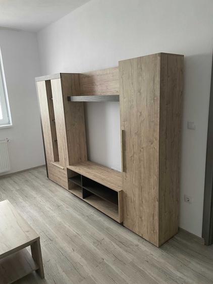 Apartament cu 2 camere decomandat în Aeroport
