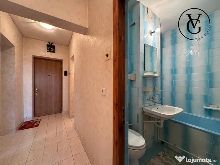 Apartament cu 2 camere decomandat în