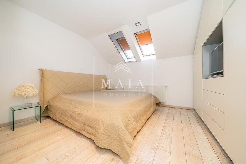 Apartament cu 3 camere decomandat în Calea Dumbrăvii