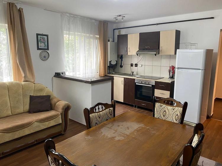 Apartament cu 2 camere semidecomandat în Mărăști