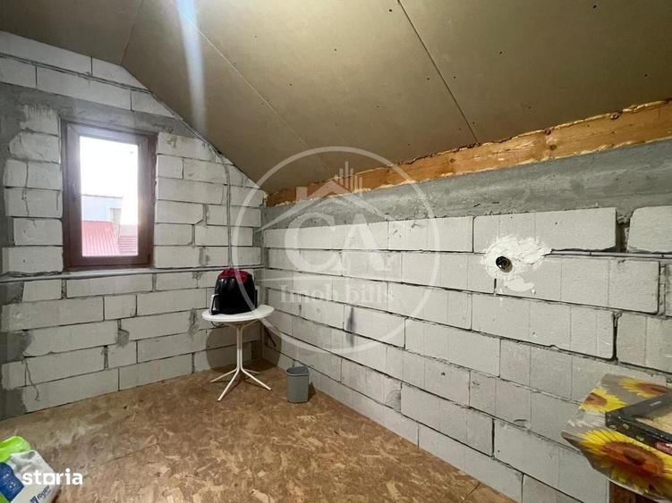 Casă cu 4 camere în Nufărul