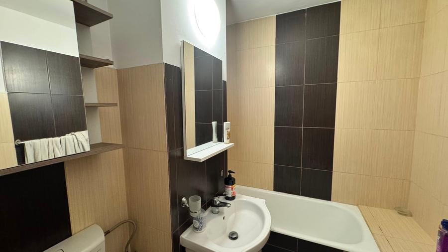 Apartament cu 2 camere decomandat în Decebal