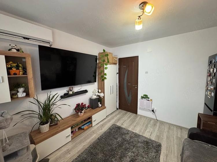 Apartament cu 2 camere decomandat în Central