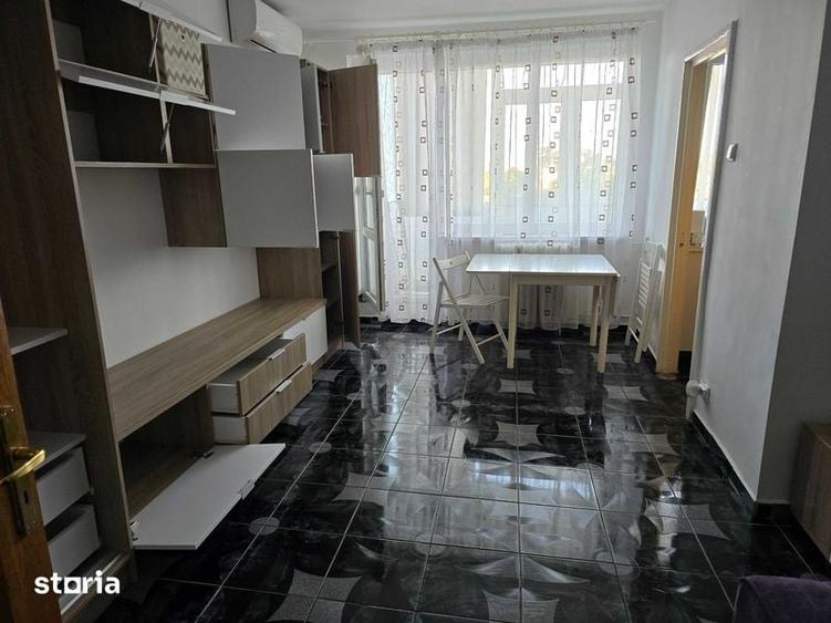 Garsonieră în Tei