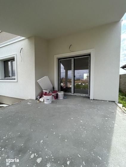Casă cu 4 camere cu Teren 350 Mp în Central