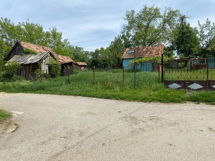 Casă cu 1 camere cu Teren 10 Mp în Geaca