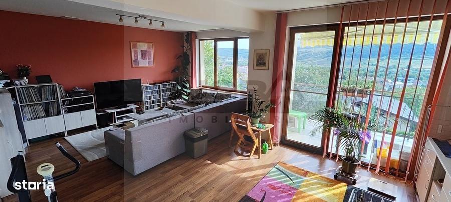 Duplex cu 6 camere cu Canalizare în Baciu
