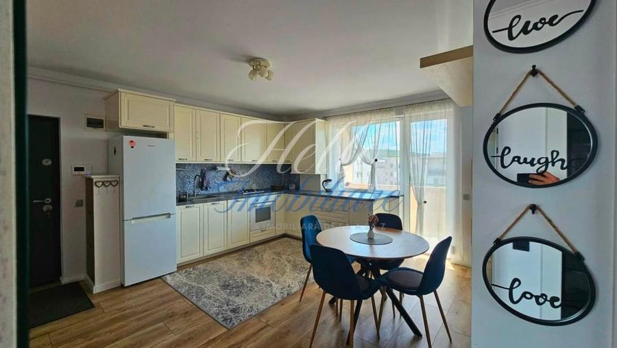 Apartament cu 3 camere, mobilat în Florești