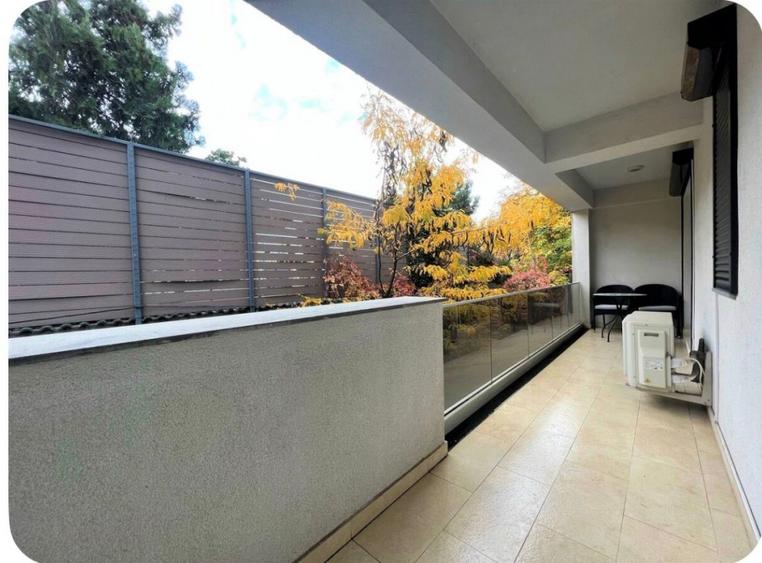Apartament cu 2 camere decomandat, mobilat în Băneasa