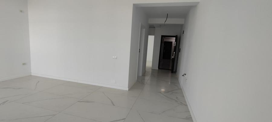 Apartament cu 2 camere decomandat în Giroc