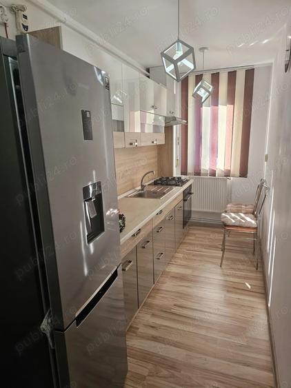 Apartament cu 2 camere semidecomandat în Petros