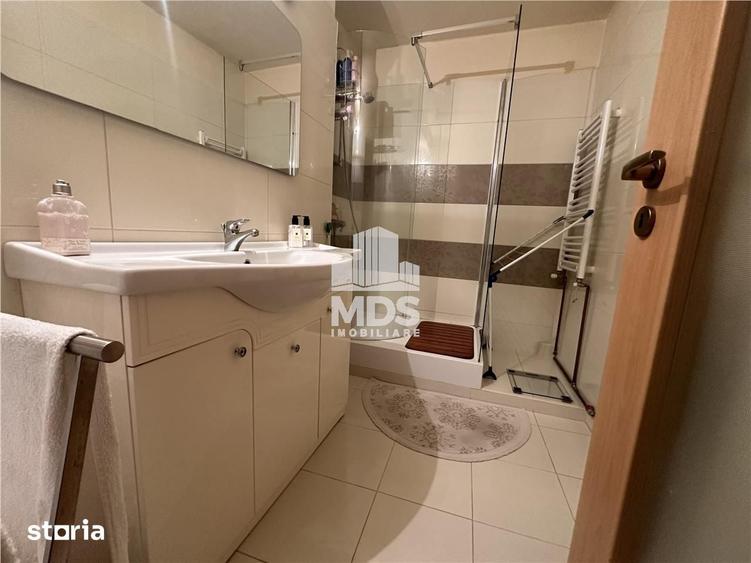 Apartament cu 3 camere decomandat în Steaua