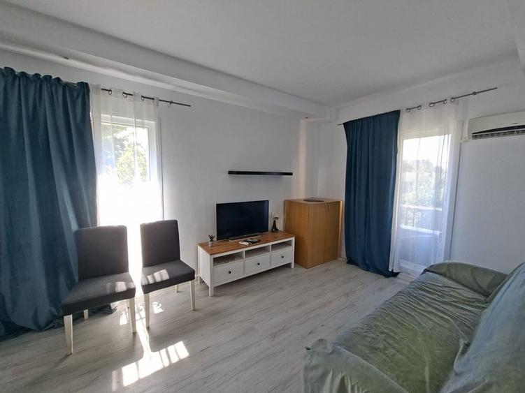 Apartament cu 2 camere semidecomandat în Ștefăneștii de Jos