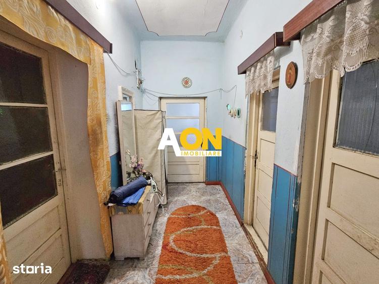 Casă cu 6 camere cu Teren 389 Mp în Tolstoi