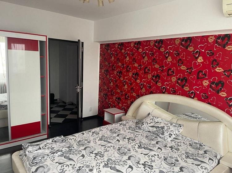 Apartament cu 2 camere decomandat în Exterior Vest