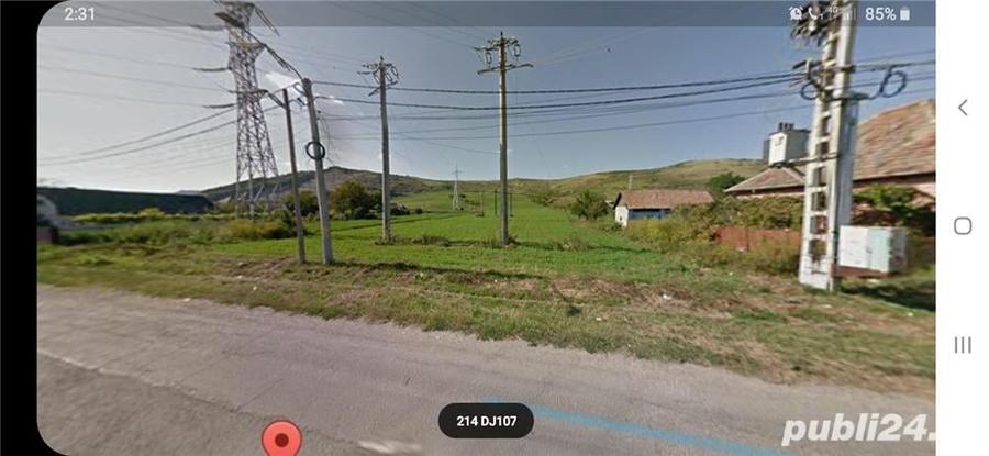 Teren de 1800 mp, în Vest