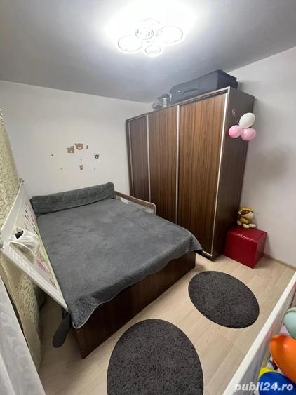 Apartament cu 3 camere nedecomandat în Central