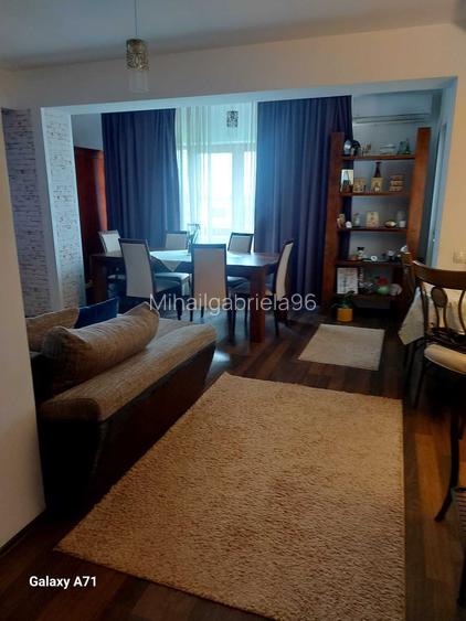 Apartament cu 3 camere decomandat în Pantelimon