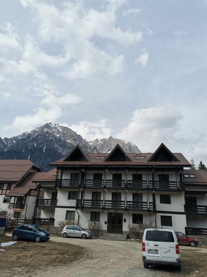 Apartament cu 2 camere decomandat în Zamora