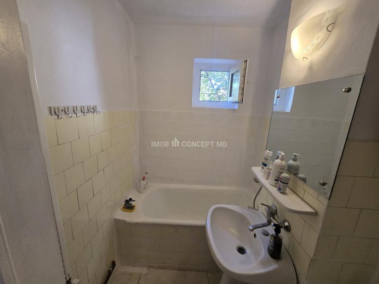 Apartament cu 2 camere circular, mobilat în Vest