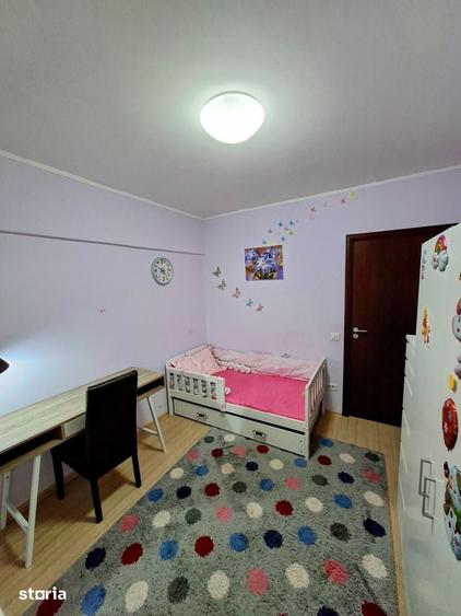 Apartament cu 3 camere în 13 Septembrie