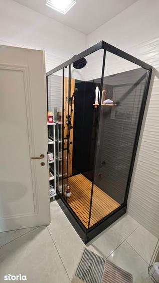Apartament cu 3 camere în 9 Mai