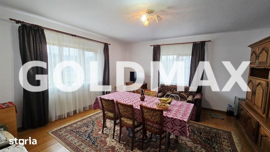 Casă cu 5 camere cu Teren 921 Mp în Bascov