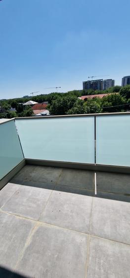 Apartament cu 2 camere decomandat în Străulești