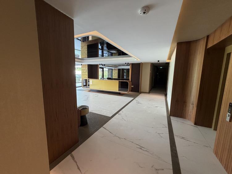 Spațiu comercial, de 80.900001525879 mp, în Aviației