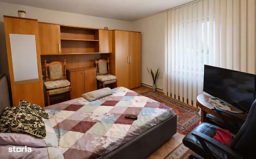 Apartament cu 2 camere semidecomandat în Calea Severinului