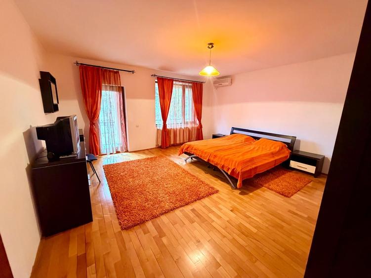 Casă individuală cu 5 camere cu Canalizare în Popești-Leordeni