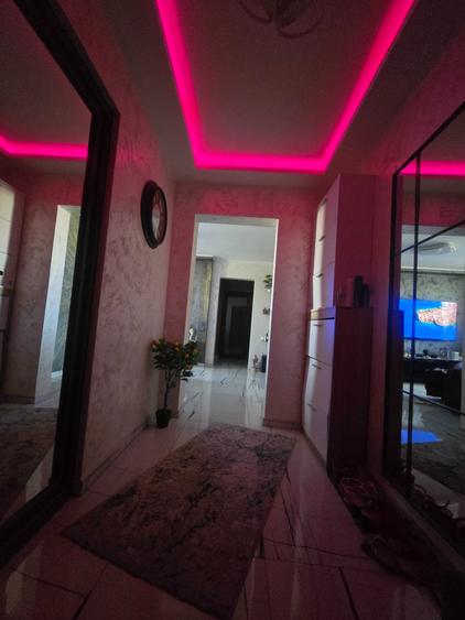 Apartament cu 2 camere semidecomandat în Hipodrom