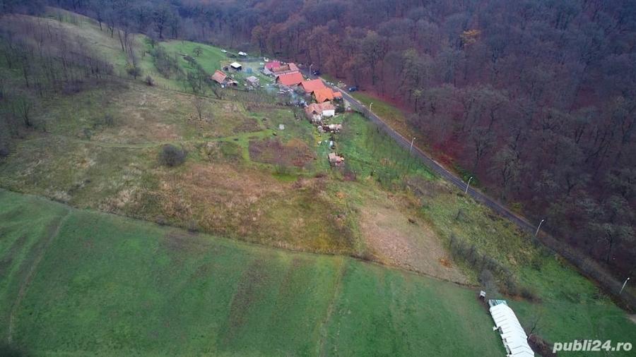 Teren de 4300 mp, în Central