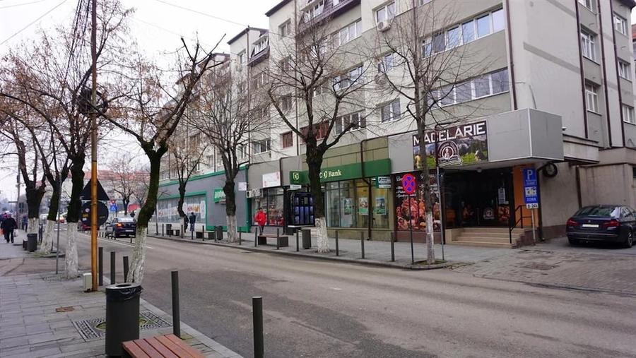 Spațiu comercial, de 85 mp, în Căzănești (Râmnicu Vâlcea)