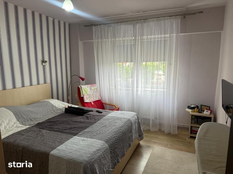 Apartament cu 4 camere în Central