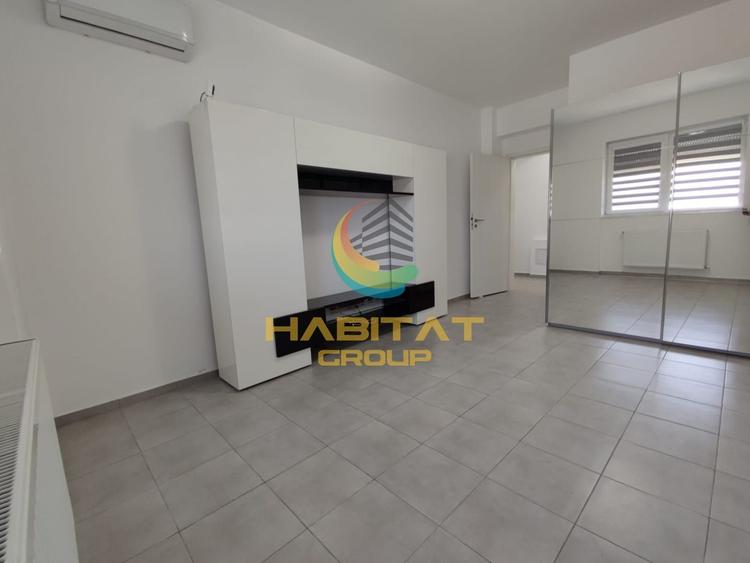 Apartament cu 2 camere decomandat, mobilat în Metalurgiei — fotografia 1