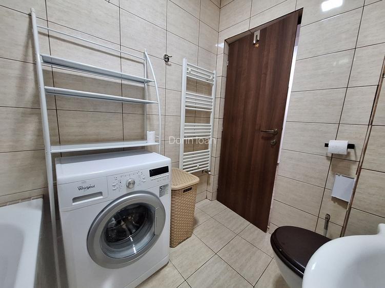 Inchiriez apartament
