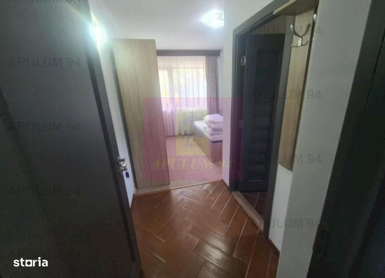 Spațiu comercial, de 254 mp, în Poiana