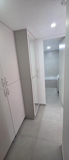 Apartament cu 2 camere semidecomandat, mobilat în Politehnica