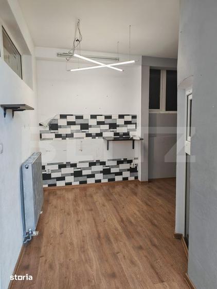 Spațiu comercial, de 14 mp, în Central