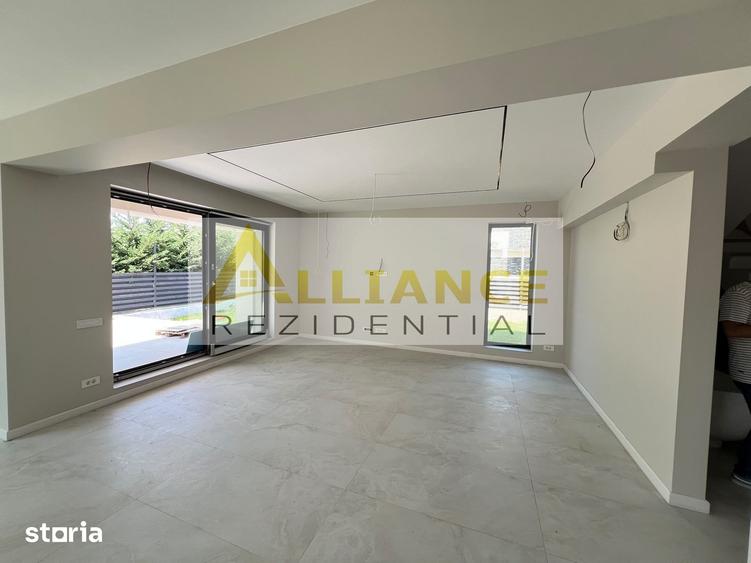 Casă cu 4 camere cu Teren 365 Mp în Vidra