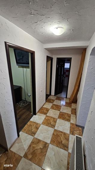 Apartament cu 3 camere în Dâmbul Rotund