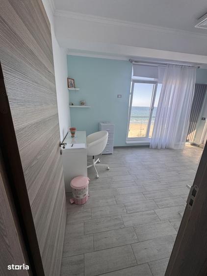 Apartament cu 3 camere în Est